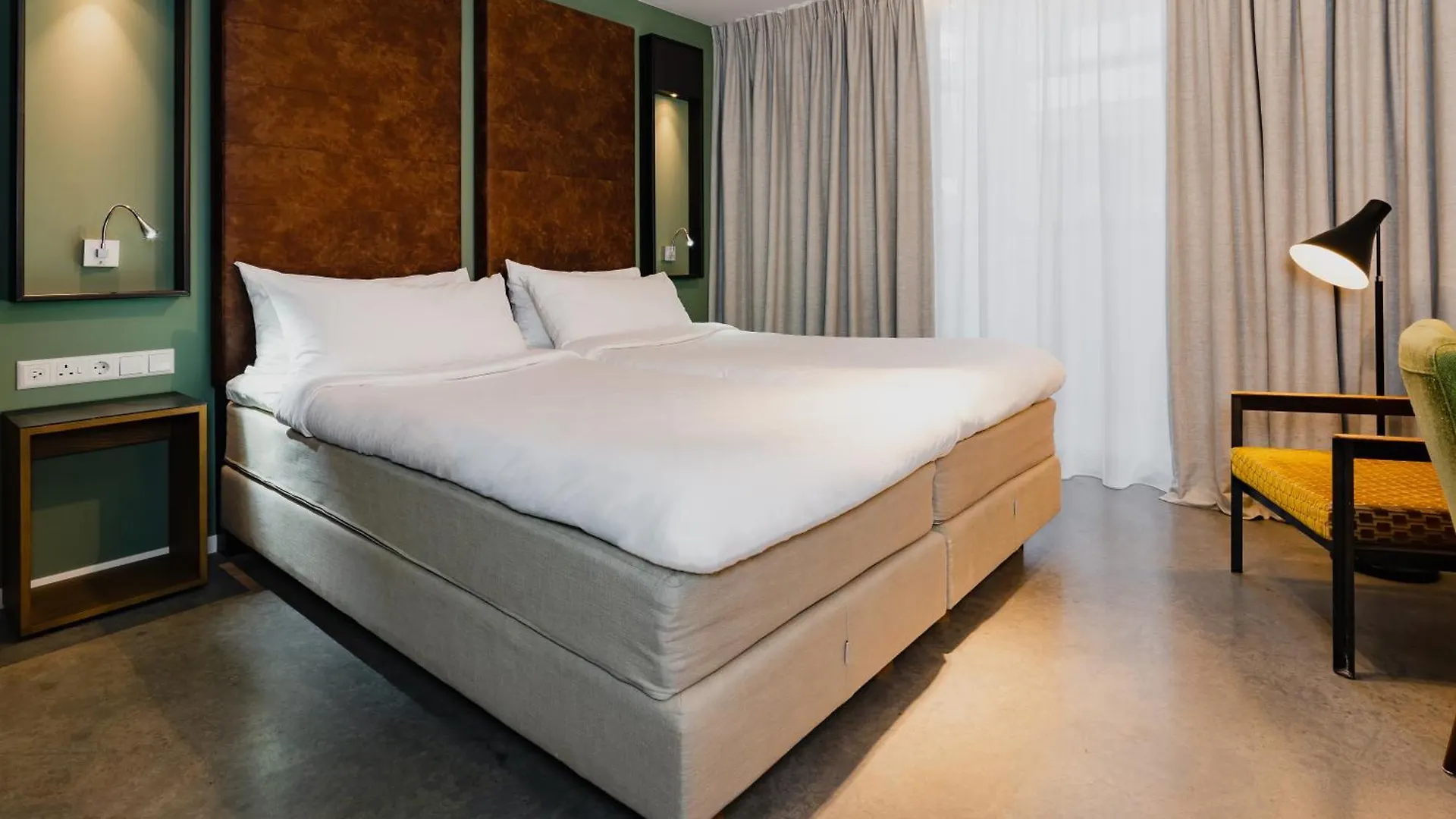 Hotel De Hallen Amsterdam 4*,  Netherlands