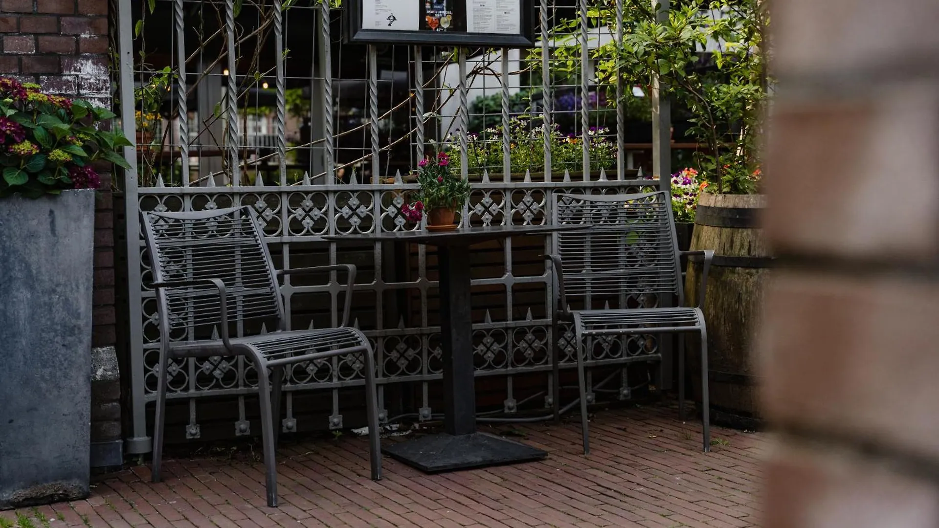 Hotel De Hallen Amsterdam 4*,  Holland