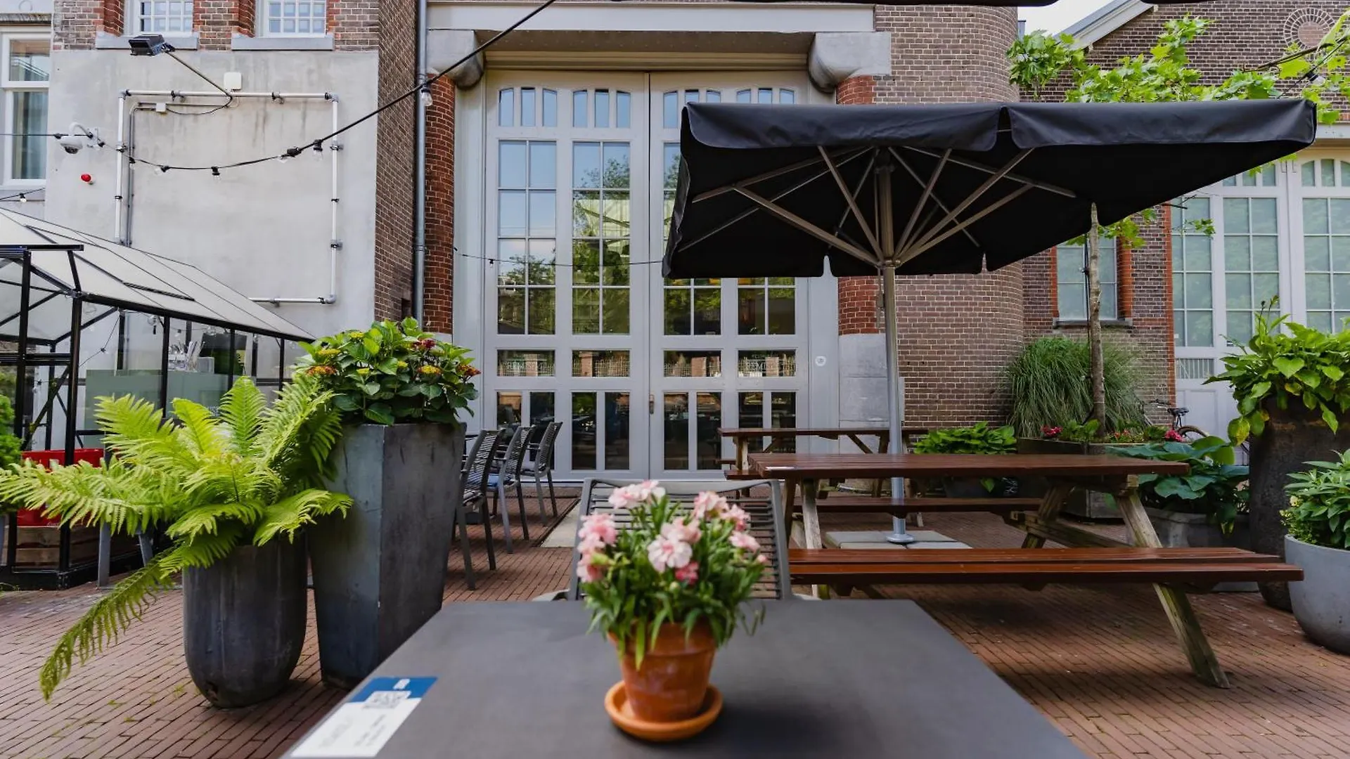 Hotel De Hallen Amsterdam